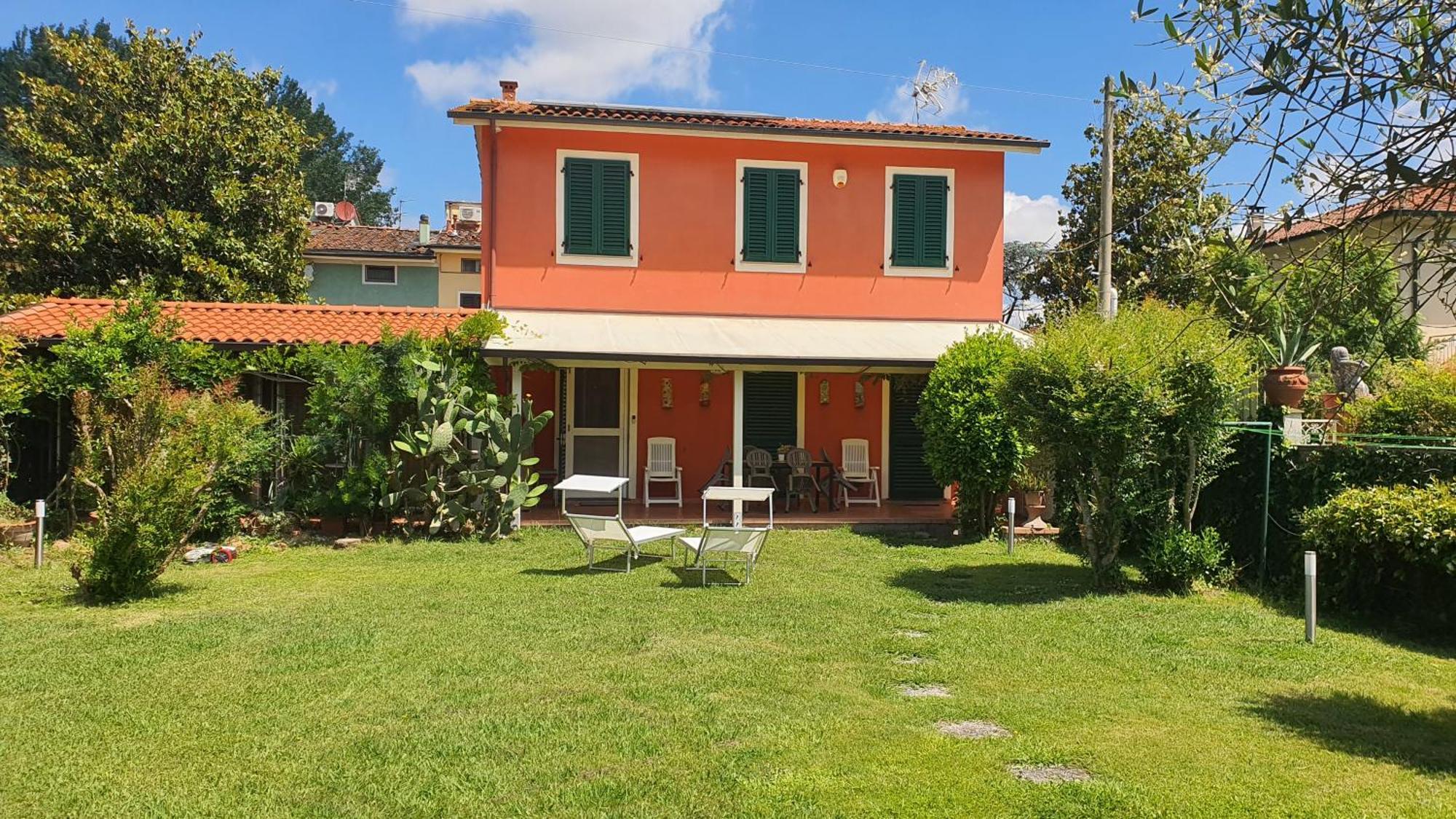 La Casa Delle Buone Letture Villa Lucca Eksteriør billede